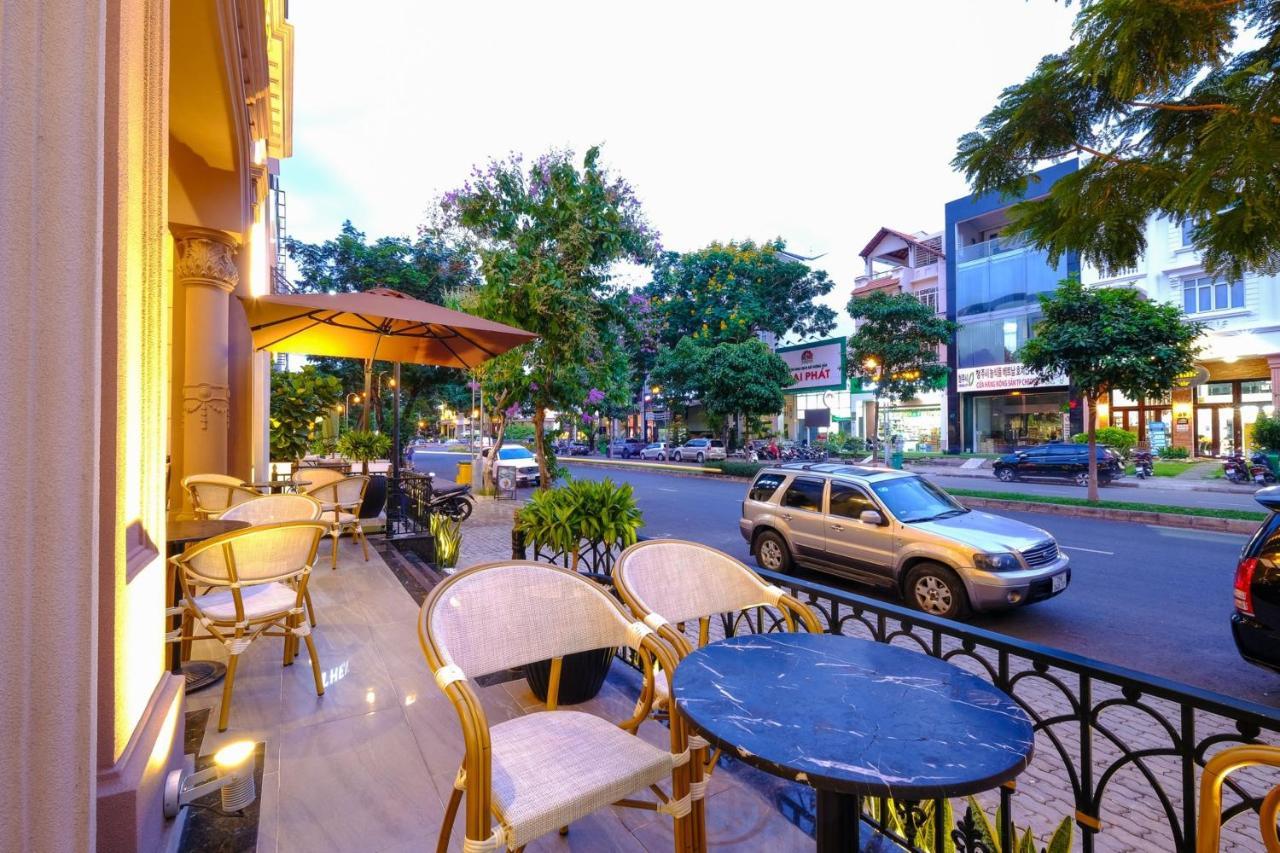 Golden Tree Hotel & Apartment Ho Chi Minh City Exterior photo