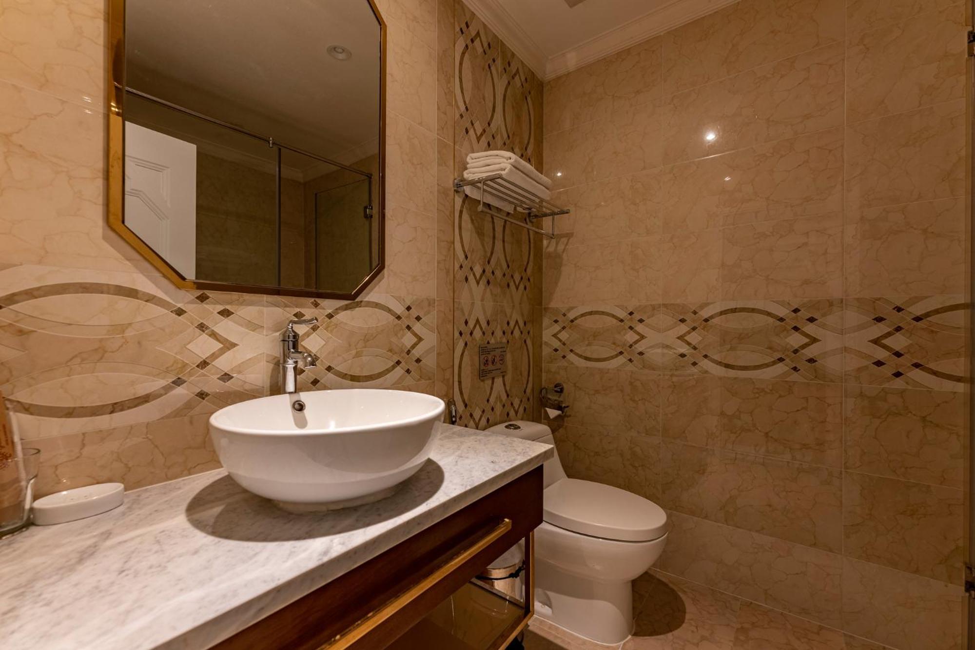Golden Tree Hotel & Apartment Ho Chi Minh City Room photo